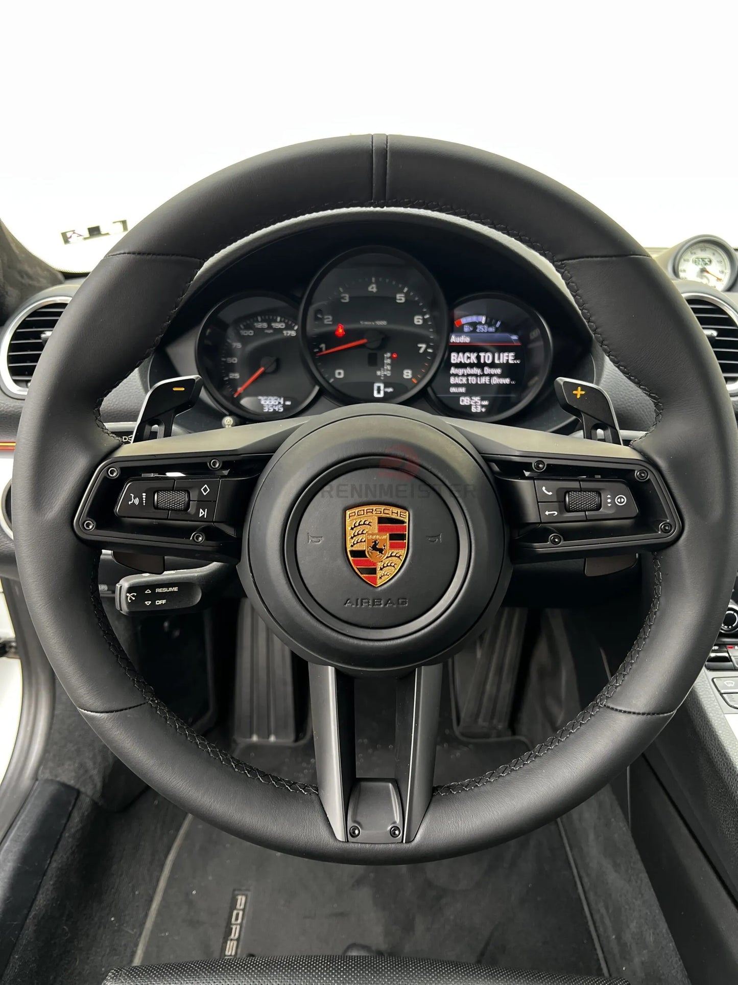 Спортен поръчков волан Porsche